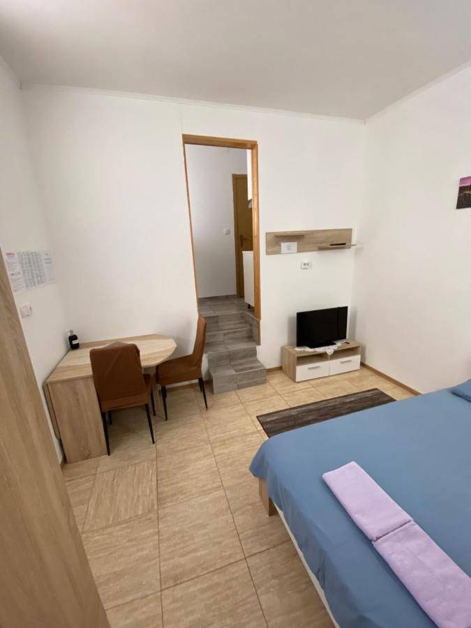 Apartamento Studio-Apartman Aurora Pula Exterior foto